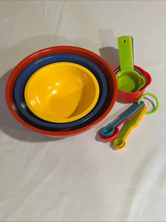Colorful Nesting Bowls & Measuring Cups Set - Multicolor Kids Toy