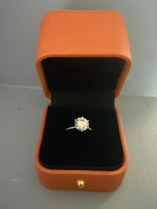 Eterna Moissanite Round Cut Solitaire Ring