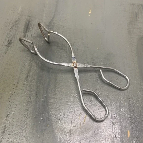 Vintage EKCO Metal Scissor 8