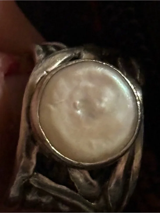 Silpada Sterling Silver Ring with White Mother-of-Pearl