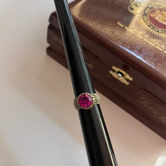 Vintage Kuchi Ring: Afghan Tribal Jewelry Pink‎ Gemstone
