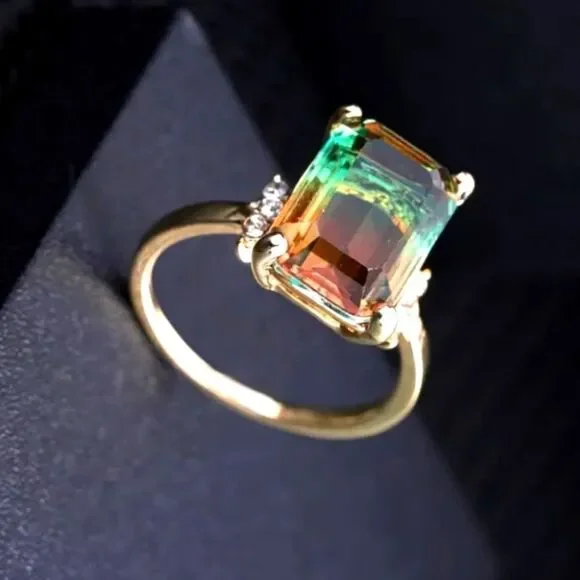 Women's Elegant, Colorful Statement Ring Size 6