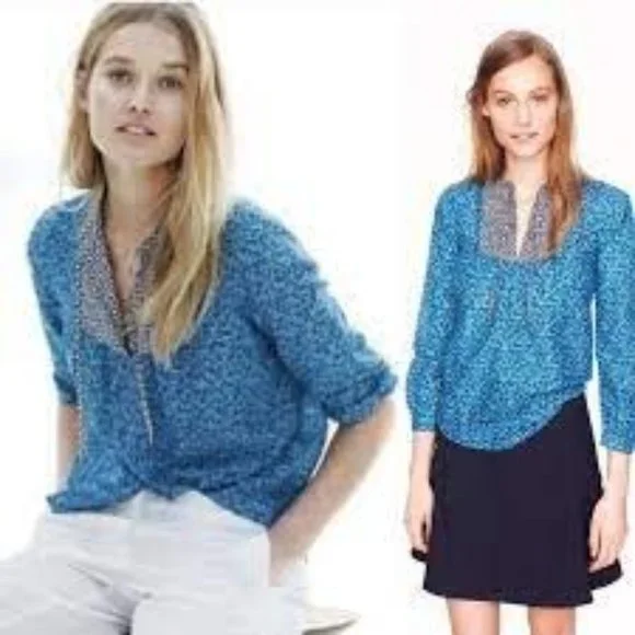 J.‎ Crew Woman's Sz 2 Blue Flower Patch Peasant Top Blouse Lightweight