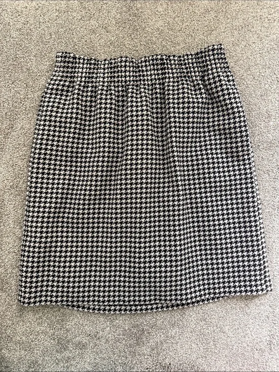 Black and White Houndstooth Elastic Waist Skirt