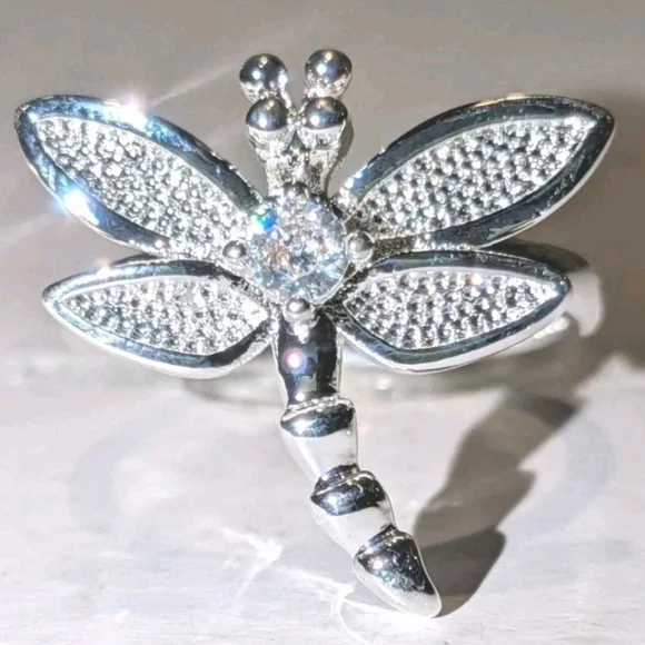 Vintage Women's Quality 925 Sterling Silver CZ Diamond  Dragonfly Ring  Size 5