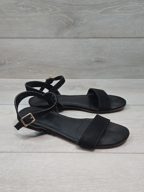 J.Crew Women’s Black Ankle-Strap Flat Suede Sandals Shoes Sz 7