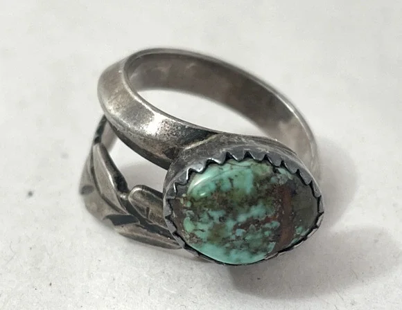 Vintage Sterling Silver Turquoise Ring Leaf Design Rustic Size 6