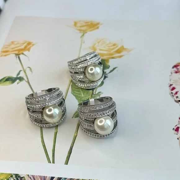 Mother of Pearl Stacker Cocktail Silver Ring