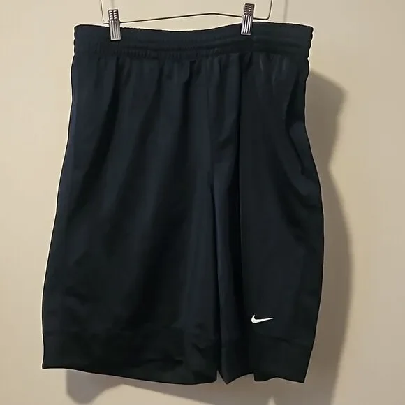 NIKE MEN ACTIVE SHORTS