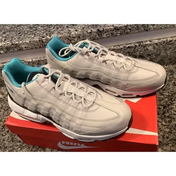 NIKE AIR MAX 95 ESSENTIAL LIGHT BONE-SPORT TURQUOISE-BLACK SZ 8  [749766-027]