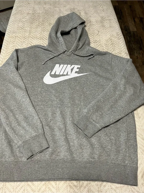 Nike Men's Grey Logo Hoodie XL