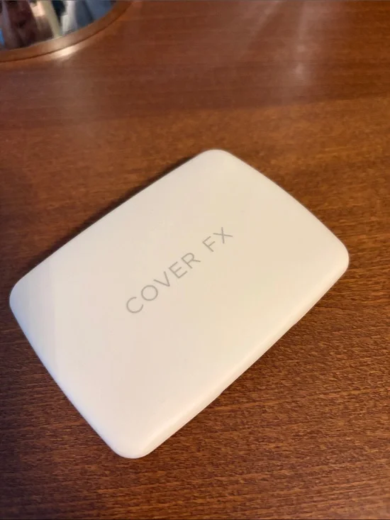 COVER FX Compact Powder Case — Soft Peach