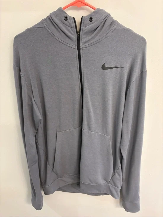 Nike Dry-Fit Gray Full-Zip Performance Hoodie Jacket