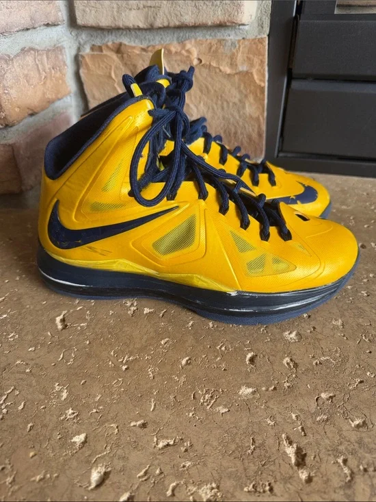 Lebron James NikeID Diamond Collection Yellow Navy High-Top Basketball Sneakers