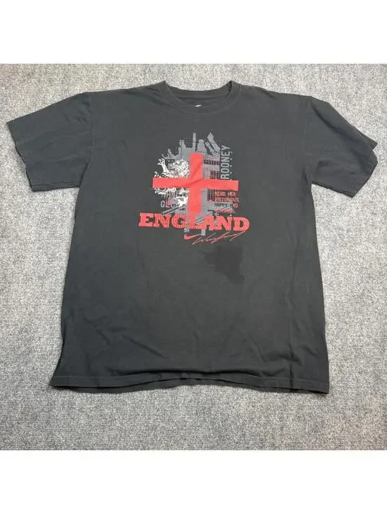 Nike England T-Shirt M Red Cross Graphic (slight stain)
