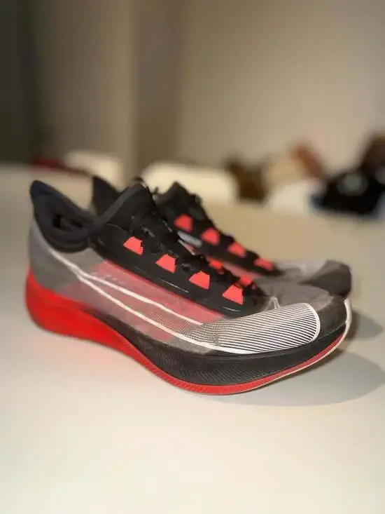 Nike ZoomX Vaporfly Next% Running Shoes