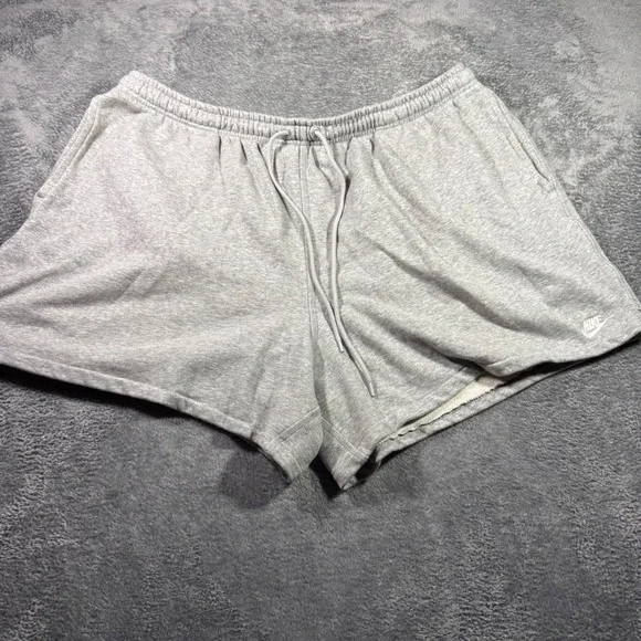 Nike Mens Sportswear Club Fleece Shorts Heather Grey XXL 5 Inch Inseam