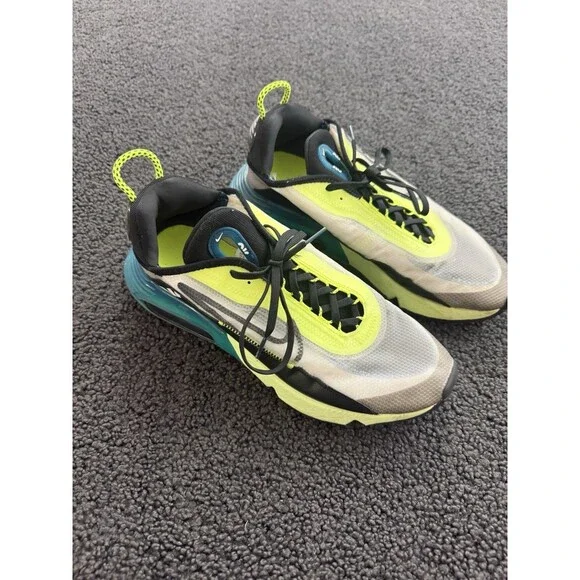 Nike Air Max 2090  Black Volt Blue Force BV9977 -101 mens size 10