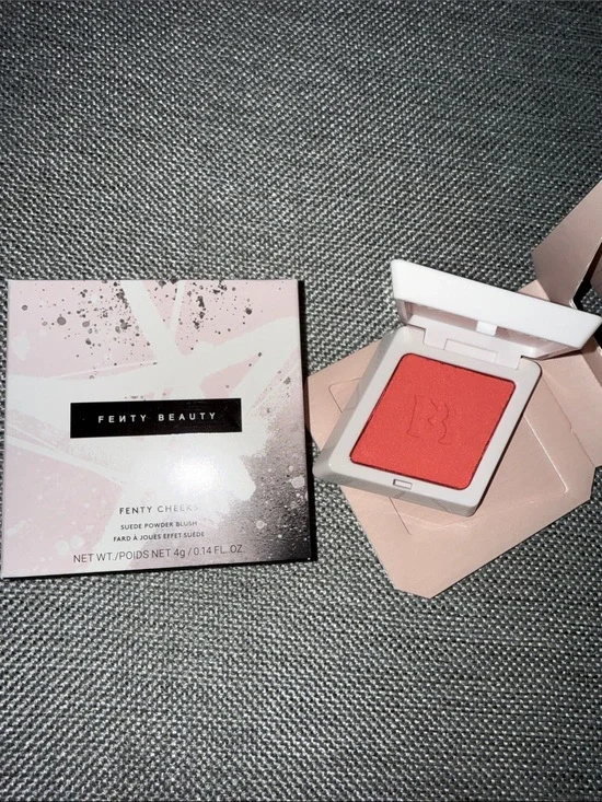 Fenty beauty fenty cheeks suede powder blush in 03 Lolly Poppy New in box