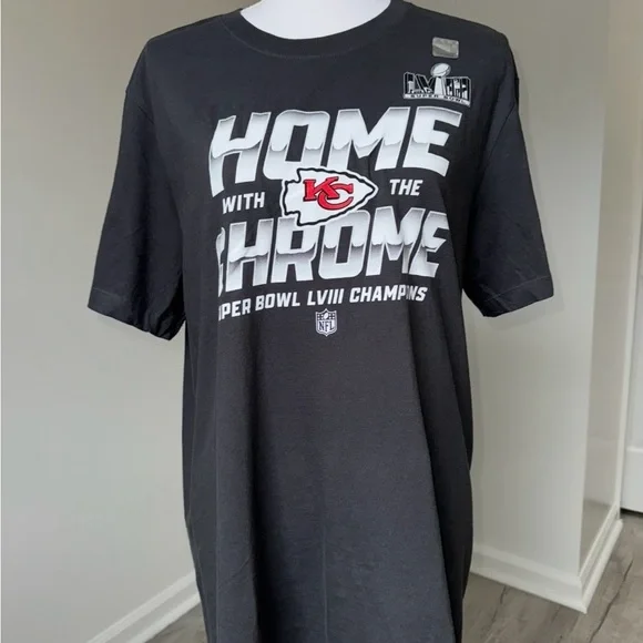 Nike Kansas City Chiefs Super Bowl LVIII Champs Tee Shirt M NFL Gray‎