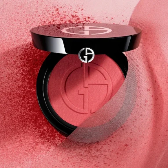 NEW Armani Beauty Luminous Silk Glow Blush