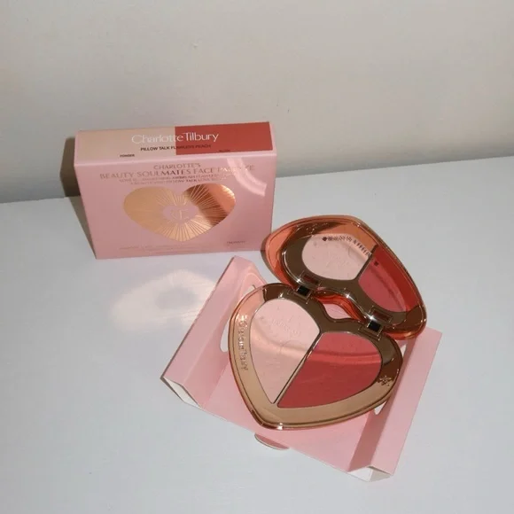 Charlotte Tilbury Beauty Soulmates palette Flawless peach