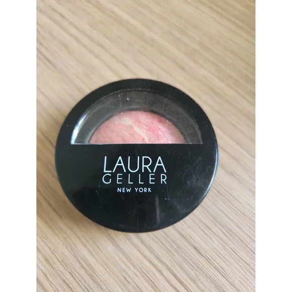 Laura Geller Baked Blush-N-Brighten Natural Finish in 