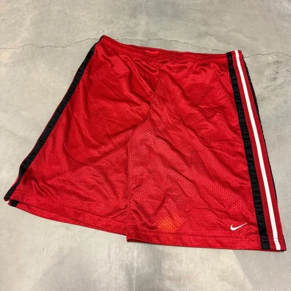 Vintage y2k Red Nike Shorts‎