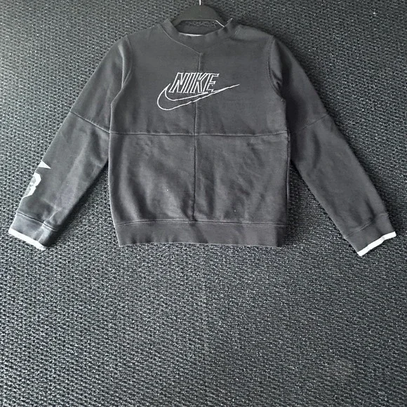 Nike Crewneck Sweatshirt‎ Mens Medium Black Embroidered Spellout Logo Pullover