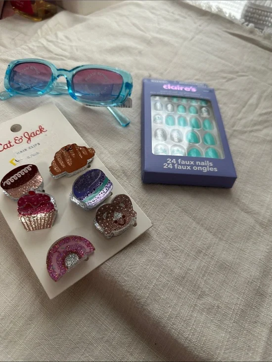Claire's Aqua Blue Kids Sunglasses with Aqua & Silver Faux Nails & 6 pc hair cl