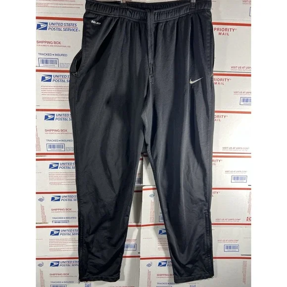 Nike Dri Fit Sweatpants Mens L Black Tapered Joggers Swoosh Logo Athletic Soccer