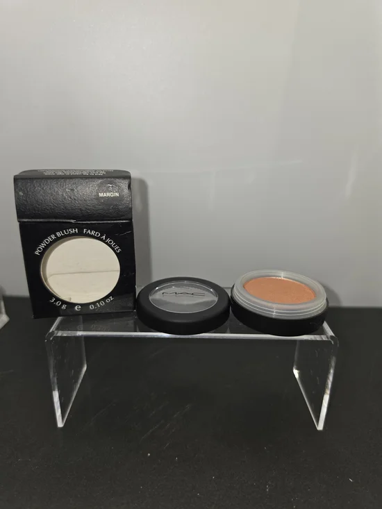 VINTAGE 1990s MAC POWDER BLUSH- 