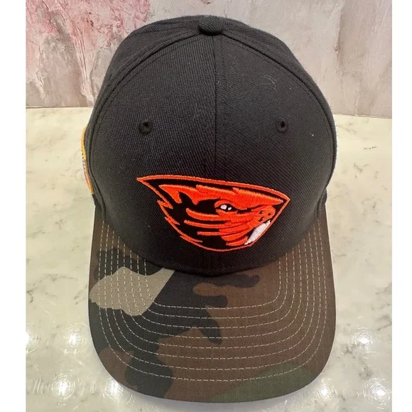 Nike Oregon State Beavers Hat Mens SM Black Camo Dri-FIT On-Field‎ Rise Cap OSU