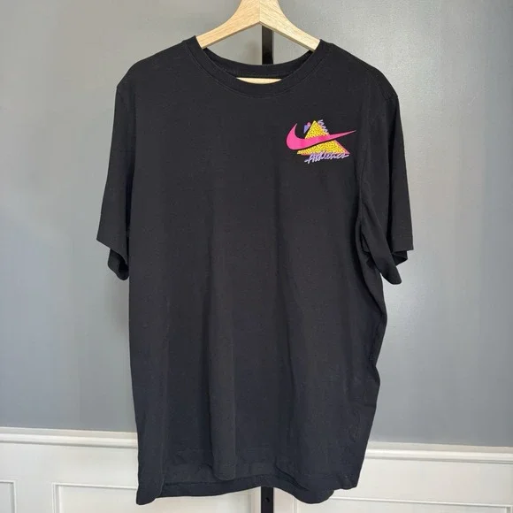 Nike Athletics Graphic T-Shirt Adult L Black Dri‎ Fit Double Sided Cotton Blend