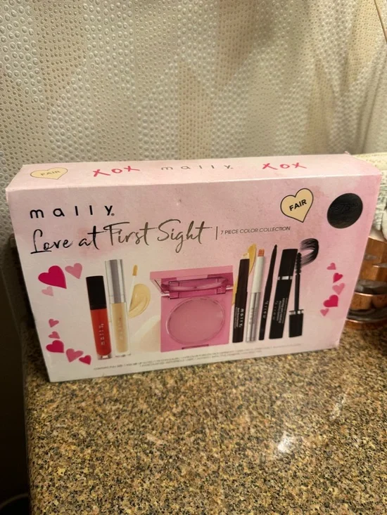 Mally Beauty Love at First Sight Makeup Set — brand new $75 value fair‎ color