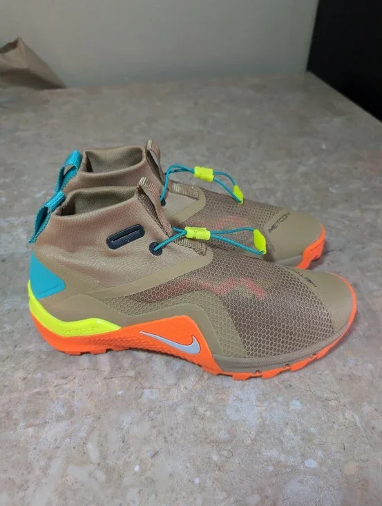 Nike Metco X SF BEECHTRRE Cross Training Tan Orange #BQ3123-283 Men's Size 10.5