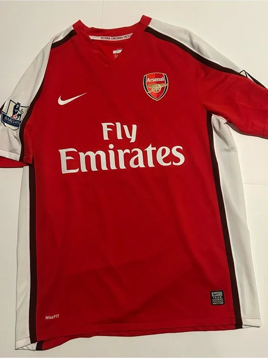 Nike Arsenal 2008-2010 Home Soccer Jersey - # 23 Andrey Arshavin (Medium)