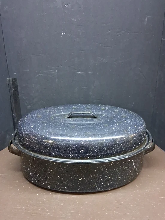 Large Enamel Roasting Pan with Lid – Speckled‎ Black Oven Roaster Turkey Pot
