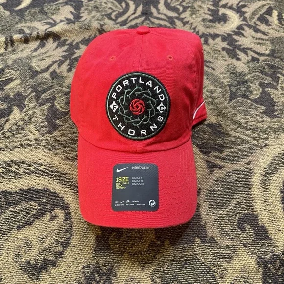 Nike Portland Thorns FC Heritage86 adjustable Adult hat Red New NWSL A