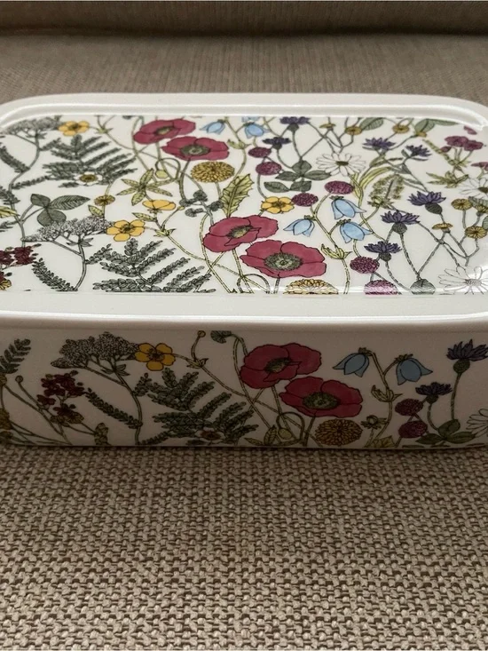 Grace Pantry Wildflowers Porcelain Casserole Serving Dish