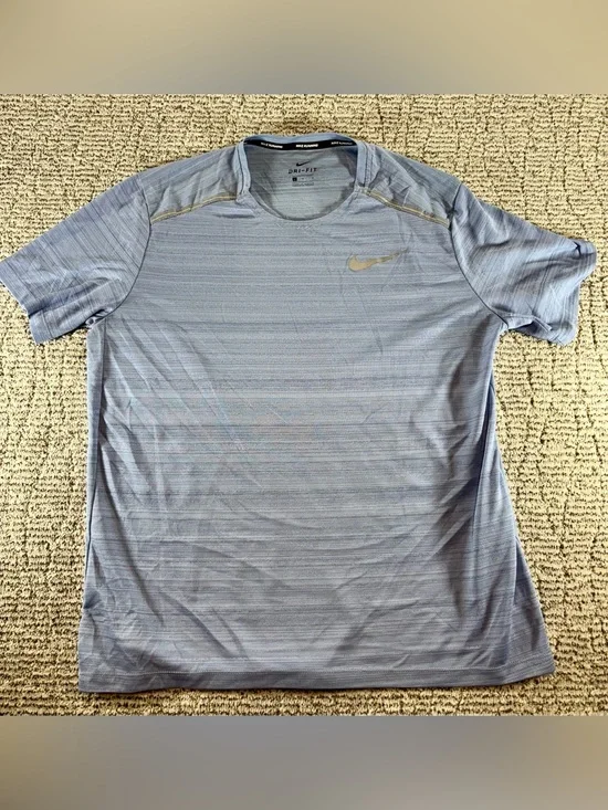 Nike Running Men’s Size Large Light Blue & Gray Dri-Fit Tee