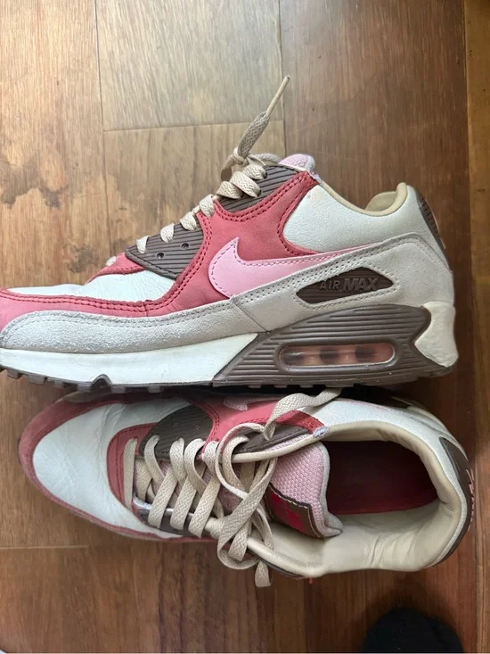 Nike Air Max sneakers in pink, cream and brown