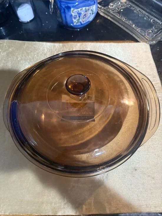 Pyrex Amber Glass Covered Casserole with Handle Lid
