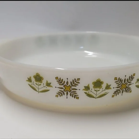 Meadow Green pattern Fire King Anchor Hocking 9