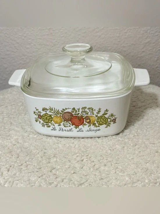 Vintage Corning Ware Spice of Life Le Persil La Sauge A-1 1/2 Qt Casserole w/Lid