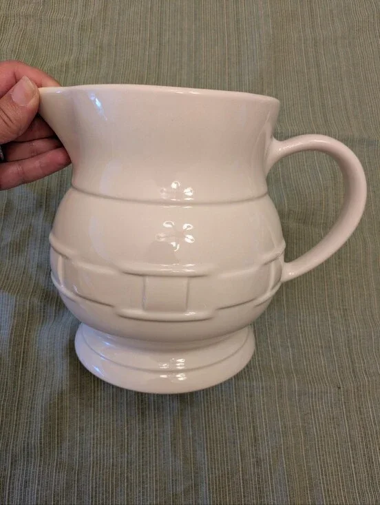 Longaberger Woven Traditions Ivory Pitcher - 78 Ounces - Made In USA