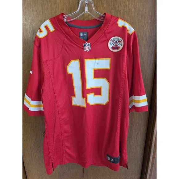 Kansas City Chiefs Jersey Mens Large Red NFL Football Nike Patrick Mahomes 15