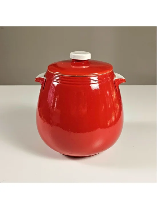 Vintage Hall China PERT Bean Pot Cookie Jar Chinese Red White Knob Lid MINT