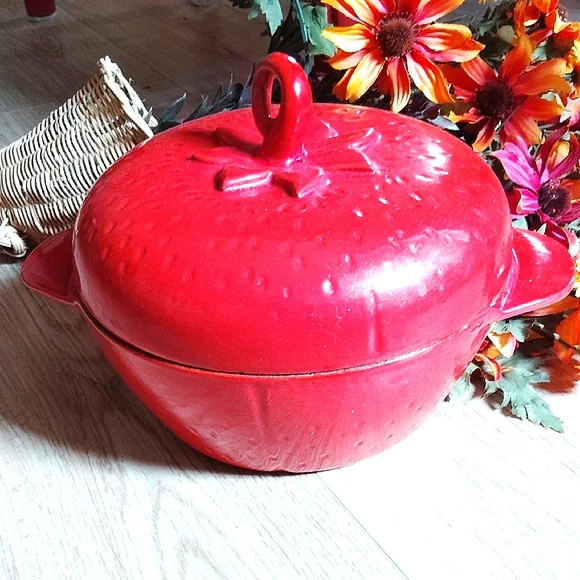 Tools Of The Trade Red Cast Iron Strawberry Cookware with Lid