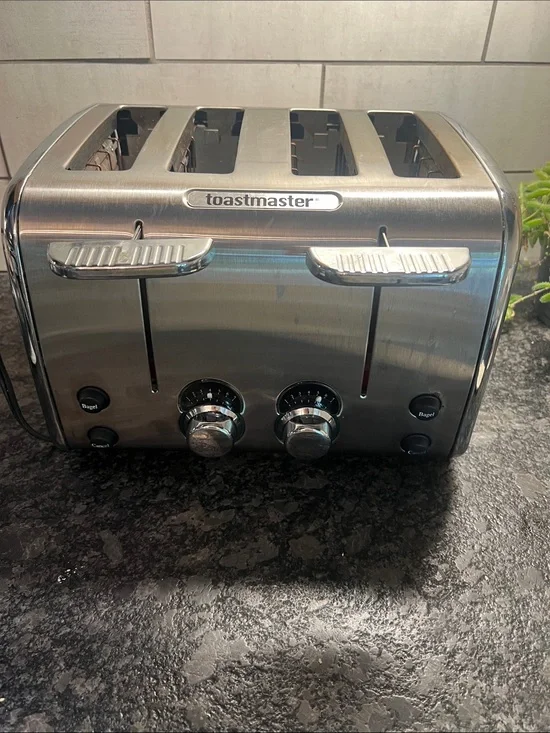 Toastmaster 4-Slot Stainless Steel Toaster - larger openings for bagels